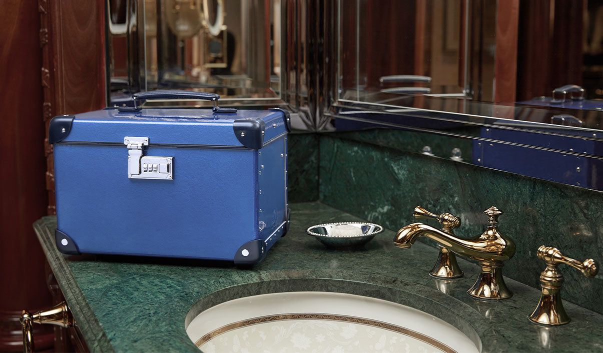 r*i様 GLOBE TROTTER グローブトロッター コスメケース13インチ 楽天市場】GLOBE TROTTER グローブトロッター コスメケース