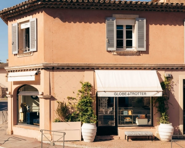 The Shop on The Corner｜サントロペで過ごす夏
