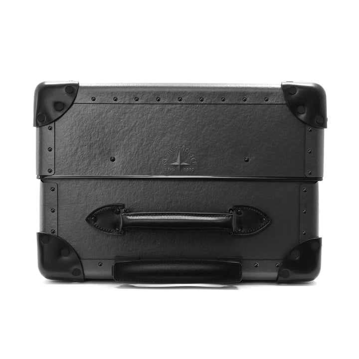 センテナリー · ミディアムチェックイン - 4ホイール | チャコール/ブラック/ブラック