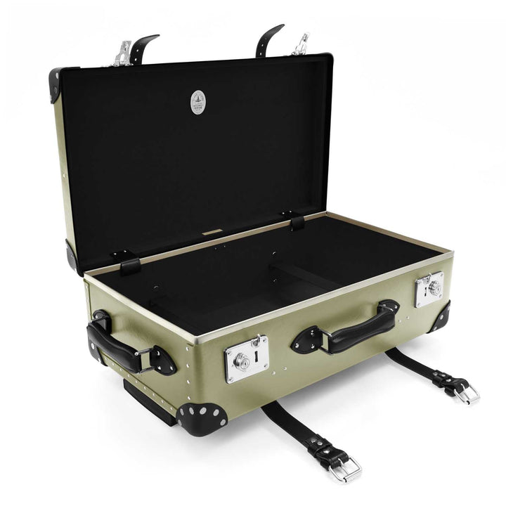 センテナリー · ミディアム チェックイン | オリーブ/ブラック/クロム