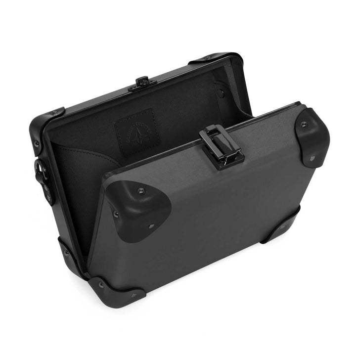 センテナリー · ミニチュアケース | チャコール/ブラック/ブラック