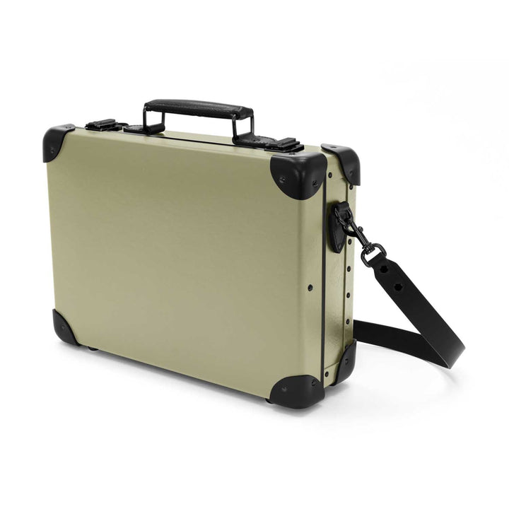 センテナリー · スモールアタッシェ | オリーブ/ブラック/ブラック