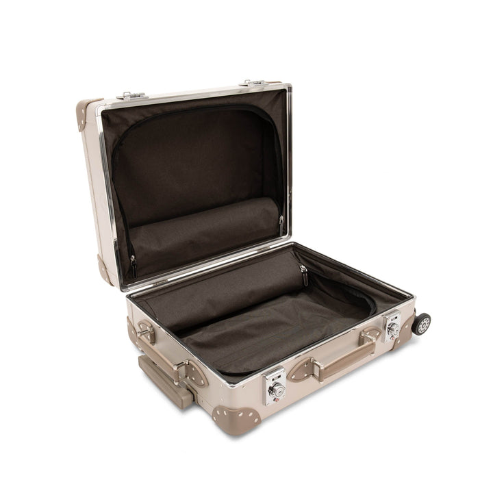 メトロポリス · キャリーオン - 4ホイール | チョーク/モス/クロム