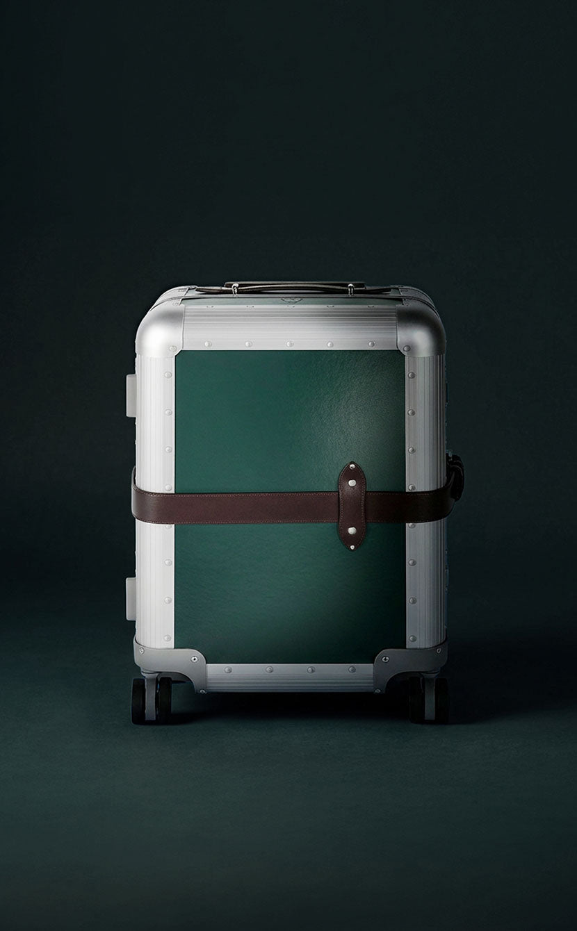 グローブ・トロッター日本公式｜英国製 スーツケース｜England 1897