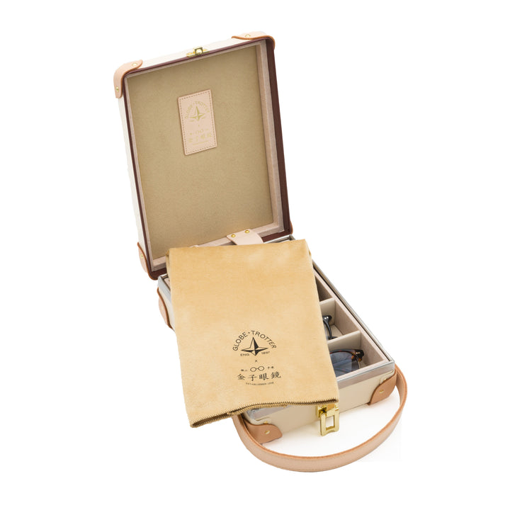 【オンライン・銀座限定】金子眼鏡 · 4スロット メガネケース | アイボリー/ナチュラル/ゴールド