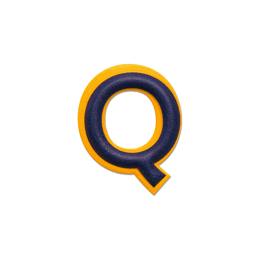 アルファベット · レザーステッカー | イエロー/ダークブルー | Q – first image
