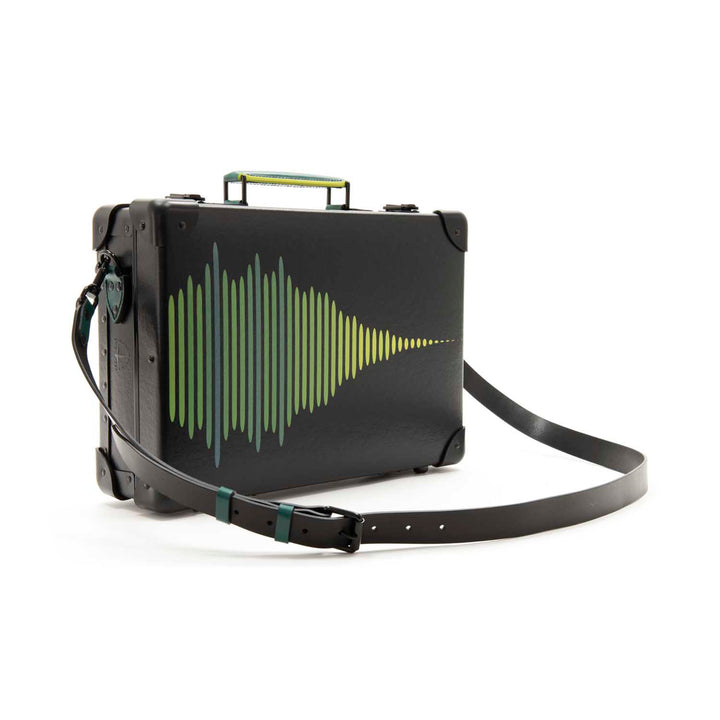 Aston Martin Aramco F1™ Team AMR24  · スモールアタッシェ | ブラック/ブラック/ブラック