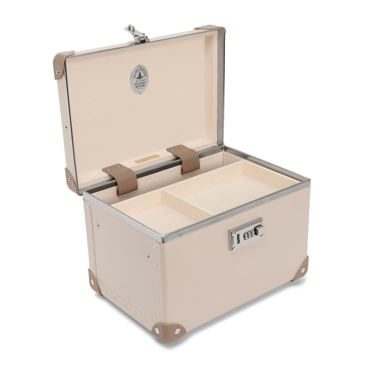 ホームコレクション · ヴァニティケース  | チョーク/モス/クロム