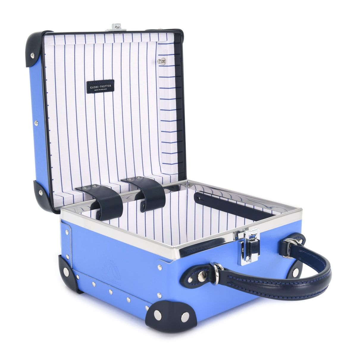 クルーズ · ロンドン・スクエア | ロイヤルブルー