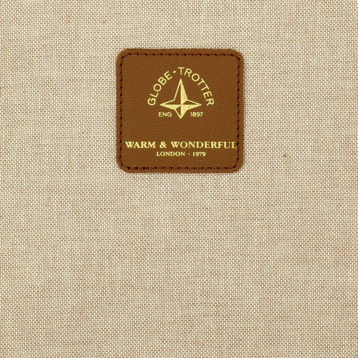 Warm & Wonderful · ロンドン・スクエア | レッド/キャラメル