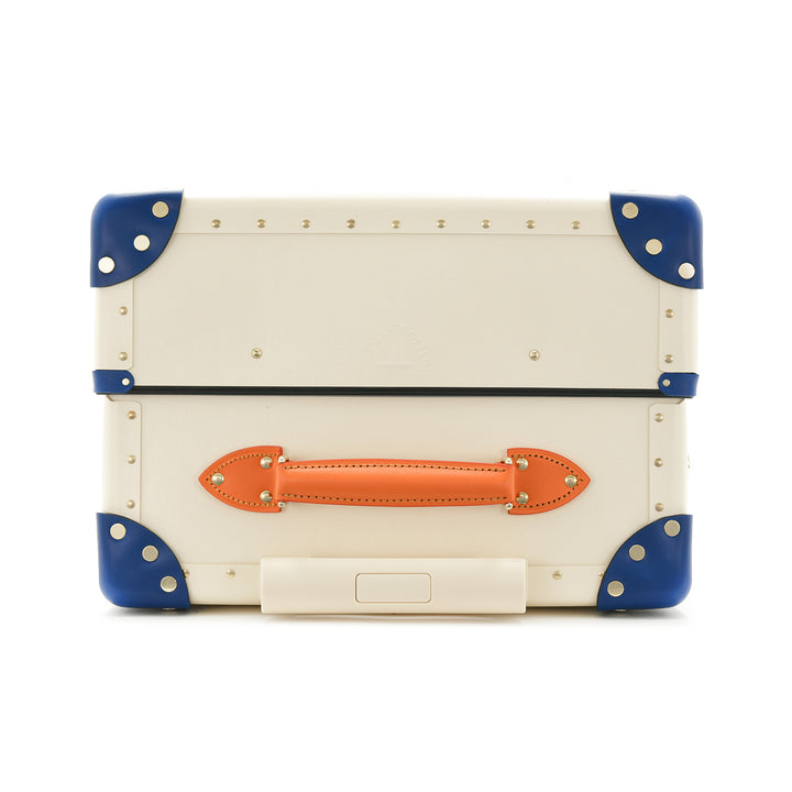 ピーナッツ · ミディアム チェックイン - 4ホイール | アイボリー/ブルー